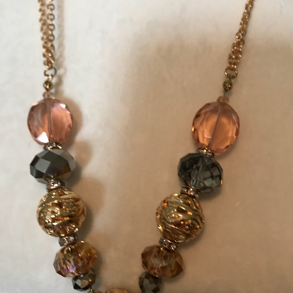 Long necklace - Picture 3 of 3